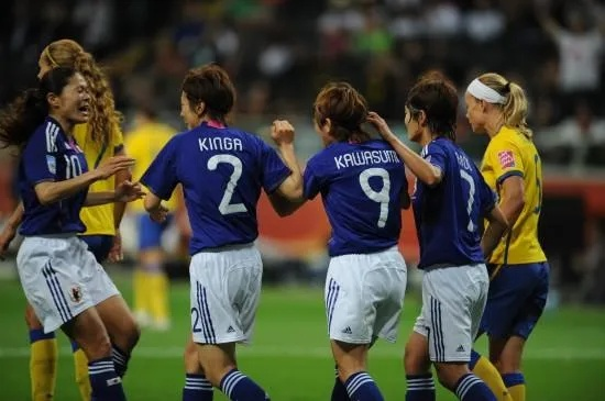 2011女足世界杯日本vs瑞典 激烈对决，精彩瞬间回顾-第3张图片-www.211178.com_果博福布斯